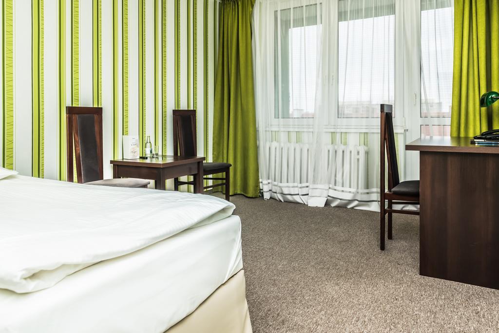 Four Points By Sheraton Βρότσλαβ Εξωτερικό φωτογραφία